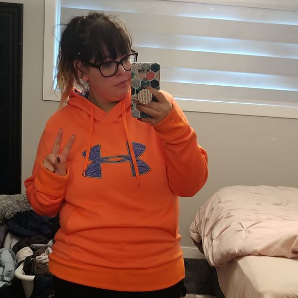 Meet your Posher, Shayla - Picture 1 of 1